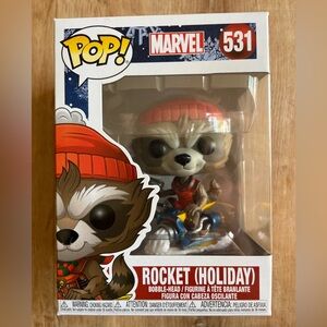 Marvel Rocket (Holiday) Pop! Vinyl Figure - Festive Red Beanie